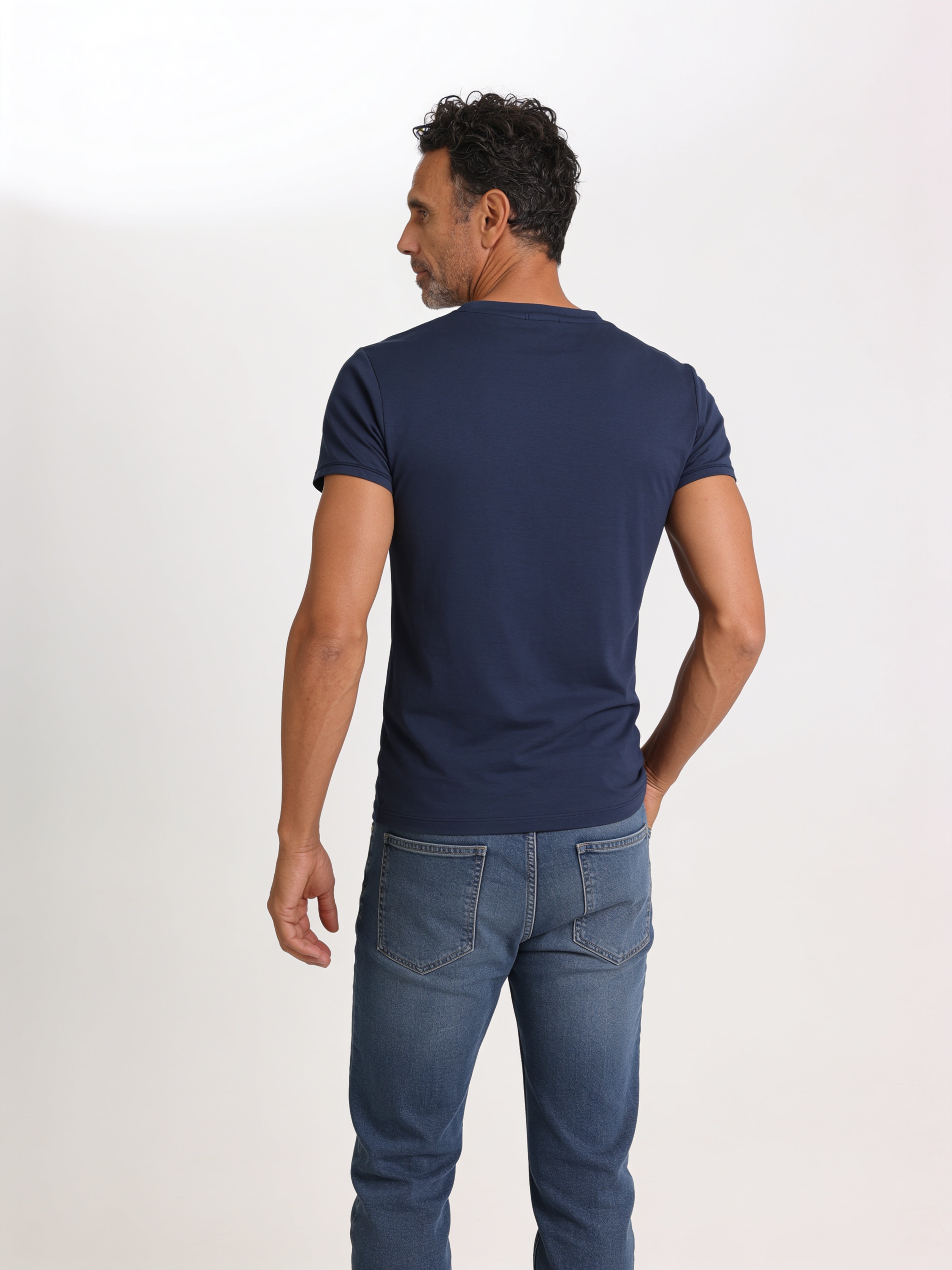 Men's Bamboo Crew Neck T-Shirt Handcrafted in Italy — Navy Blue