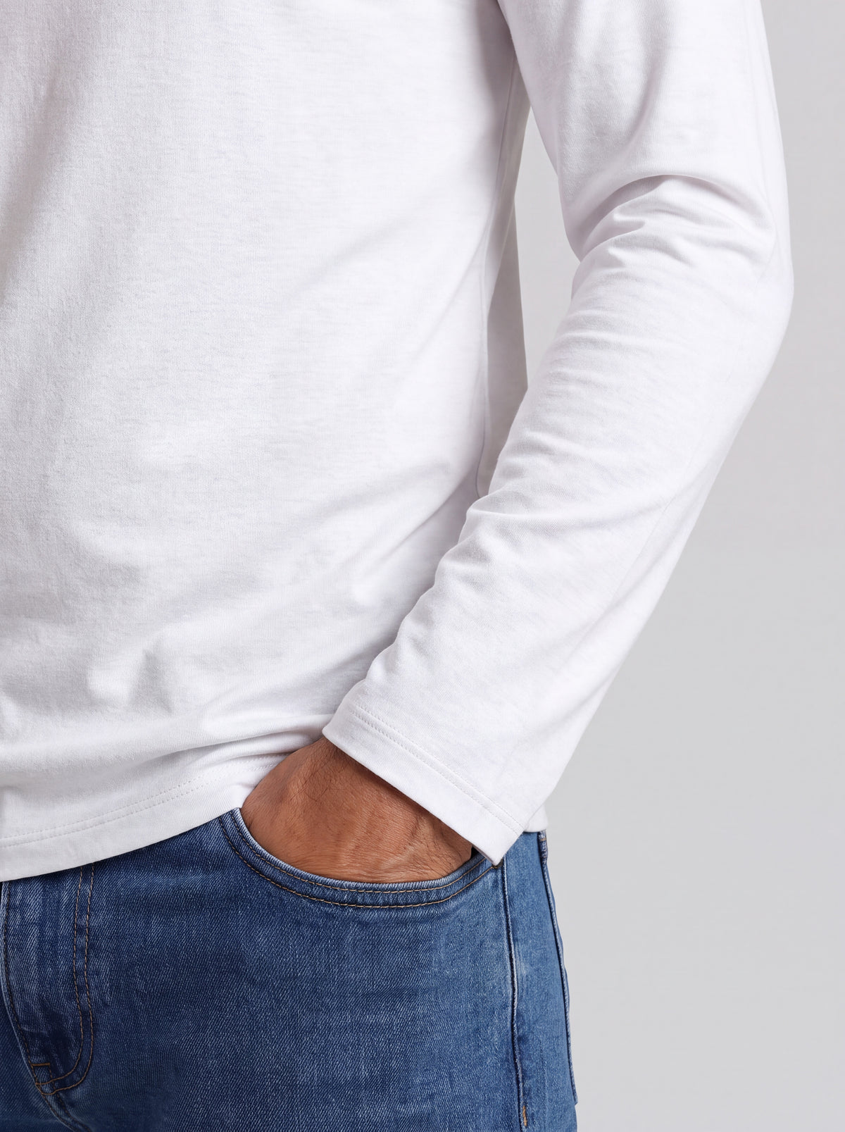 T-Shirt Manica Lunga Uomo in Bambù Fatta a Mano in Italia — Bianco