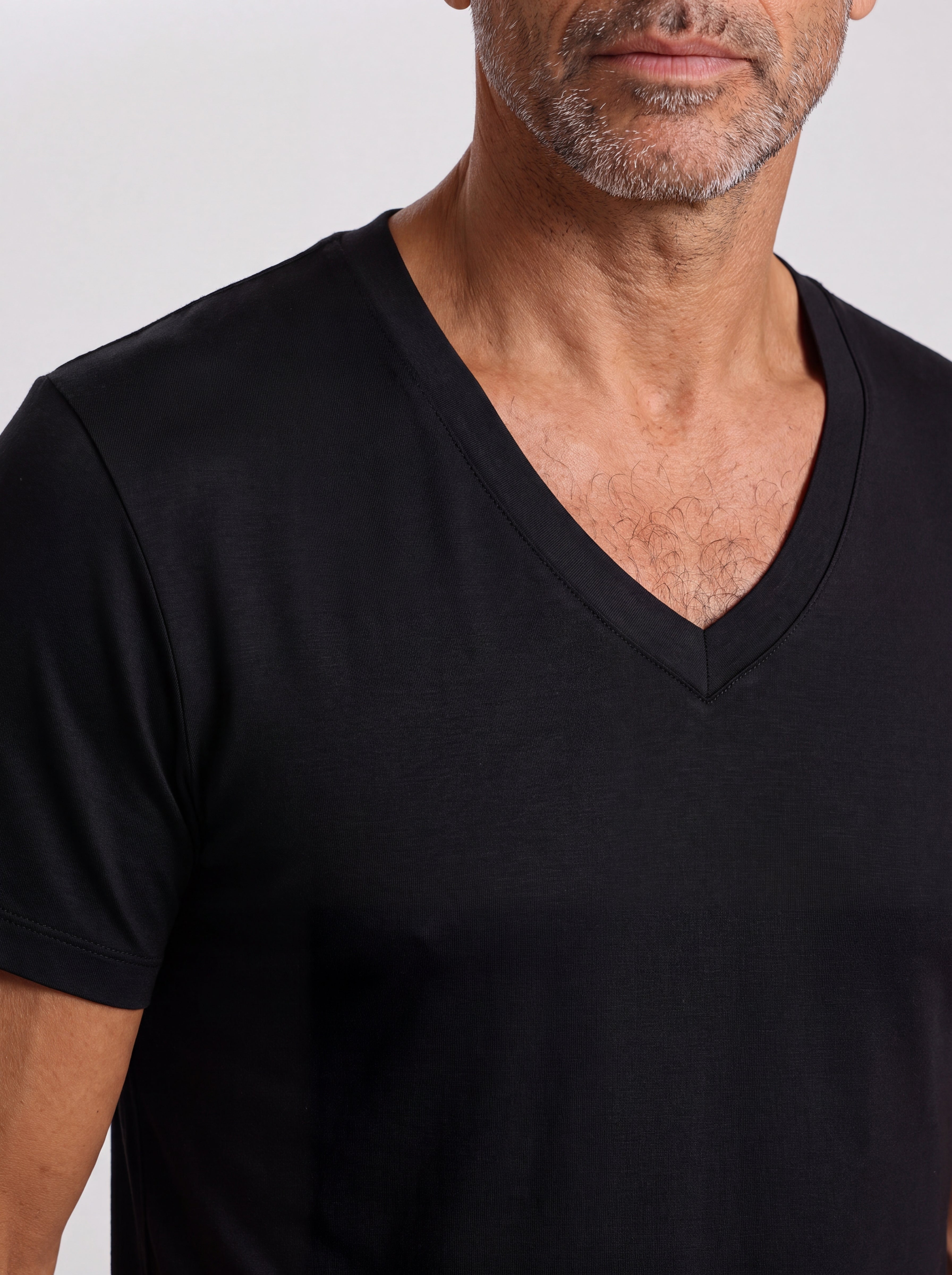 Men's Bamboo V-Neck T-Shirt Handcrafted in Italy — Black