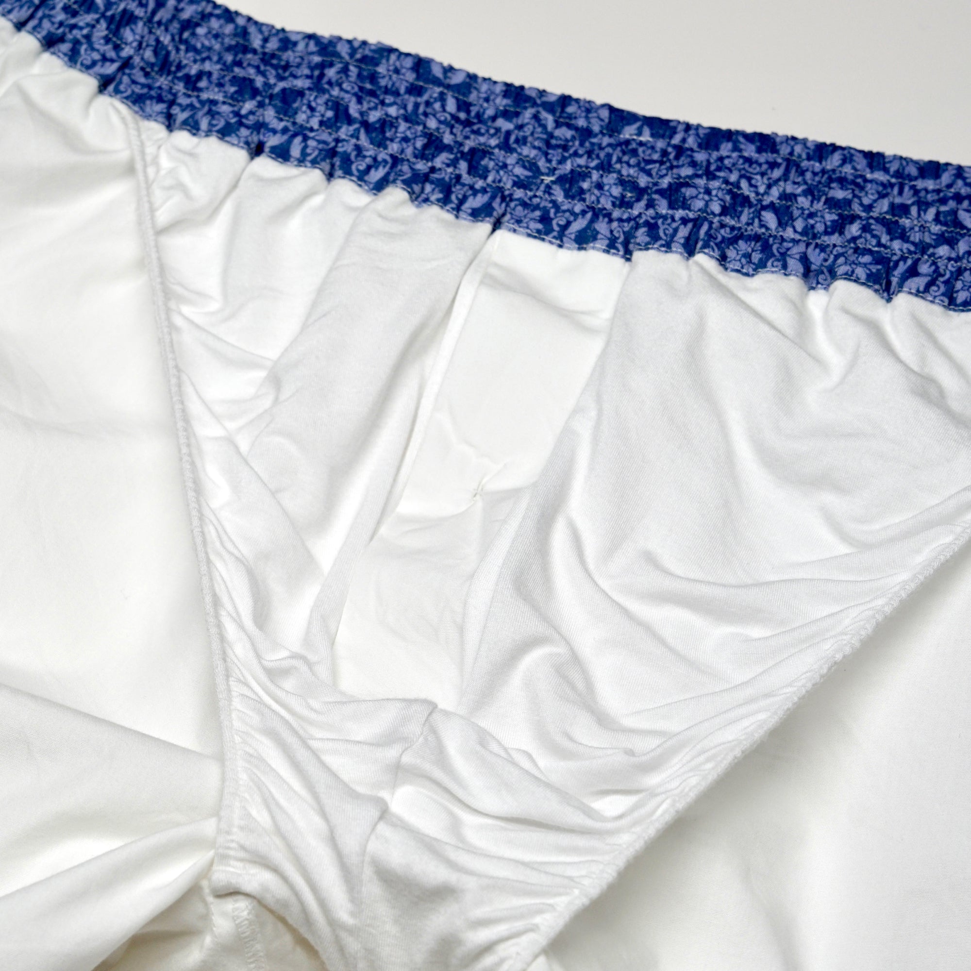 Milano 24/7 Hold-Up Boxer Blue Bleached White