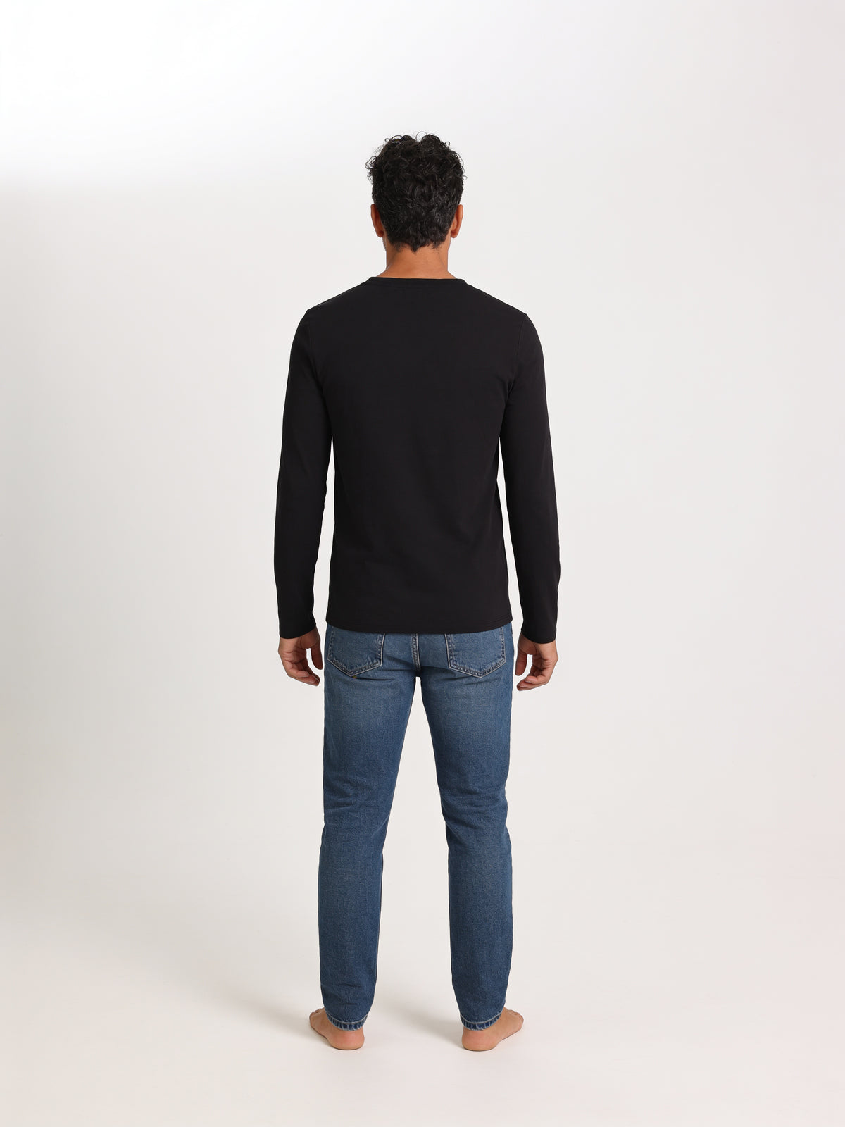 T-Shirt Manica Lunga Uomo in Bambù Fatta a Mano in Italia — Nero