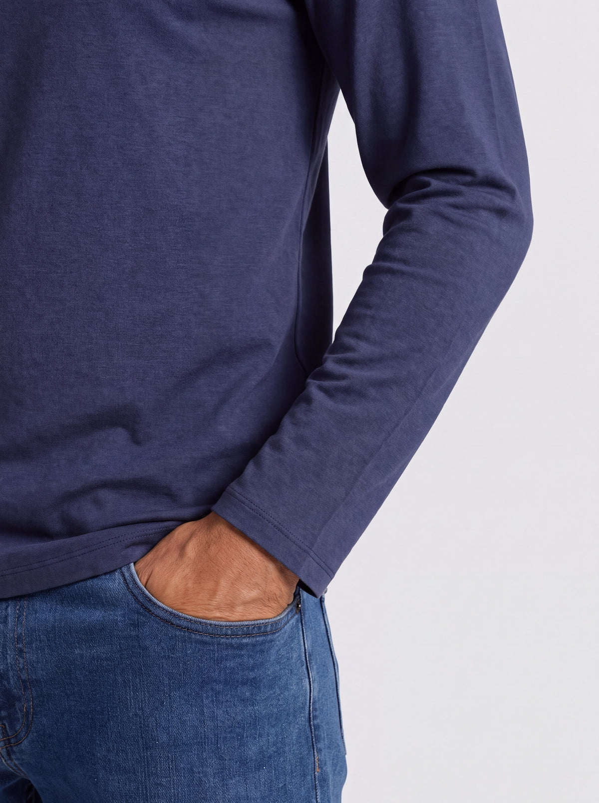 T-Shirt Manica Lunga Uomo in Bambù Fatta a Mano in Italia — Blu Navy